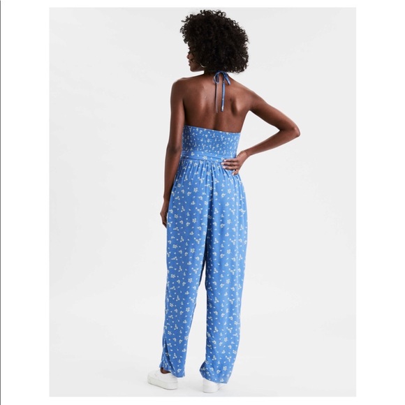 SOLD!!!American Eagle ✨ NWT✨ Blue Floral Jumpsuit - Picture 2 of 4